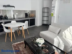 Rez-de-chaussée, jardin, 3 personnes, maison - Image 1