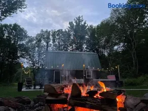Private Cottage with Hot Tub in the Woods - Image 1