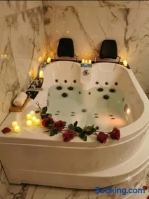 Osada Zawóz domki z balią jacuzzi i sauną nad Jeziorem Solińskim - Image 2