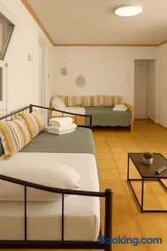 Kiki House - Image 3