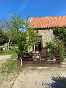 Wildflower cottage houlsyke - Image 2