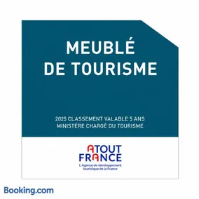 La Colline - Pont-Hébert - com - Grand Parking gratuit, De 1 à 4 personnes, Tout équipé, Netflix, Amazon Prime Gratuits et Illimités, Matelas Emma, Lave Linge, Vue sur la Vallée, RDC - Image 4