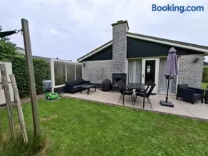 Cosy Petten, Family only - Image 5