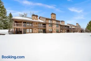 Wolf Creek Lodge Condo in Eden, UT - Relaxing Mountain Retreat - Image 1