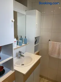 Appartement avec jolie vue et jardin privatif - Image 2