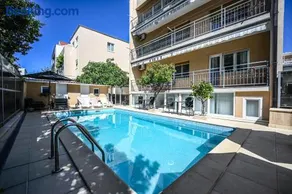 Mikuljan Apartments with Pool-5 min to Beach & Private Parking Included - Image 1