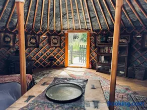 Yurt Within Grounds of 17th Century Country Inn - Image 3