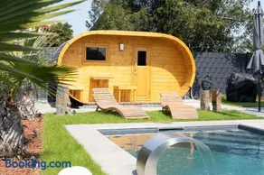 Villa mit Garten, Sauna und Grill | Wasserblick - Image 2