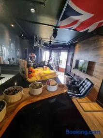 Morumbi, Apartamento Pub, SPA com hidromassagem, PISCINA Aquecida PRIVATIVA, LAREIRA, tudo que você precisa para descansar, trabalhar ou realizar aquela comemoração! Com total conforto e PRIVACIDADE! O Apt Nota 10 de SP! - Image 2