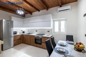 Nikos StoneHouse - Image 5
