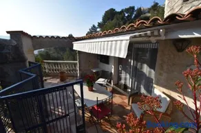 Studio climatisé et sa terrasse privée en villa - Image 4
