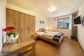 Pfandlerhof Ferienwohnung Rot - Image 5