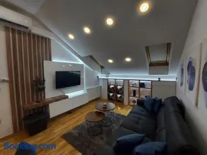 Tri S LUX - Image 3