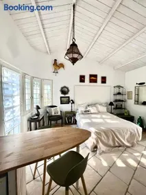 Studio with beautiful private garden on the forest in Domino - Image 5