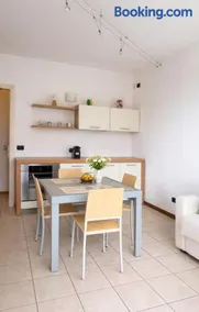 Pete's House - Image 1