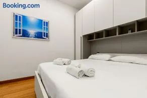 Sea side apartment - new bright home - Image 5