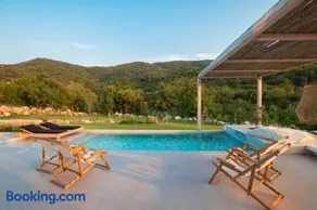 Aristotelia Gi - Premium Luxury Villas with Private Pools - Image 1