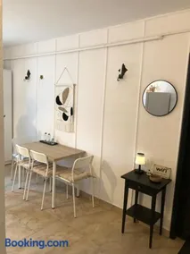 ZMC Apartment - Image 2
