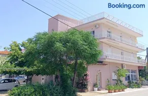 Iliadis House II - Image 1