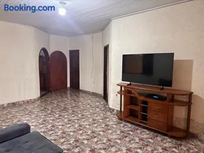 Casa com Quartos compartilhados - Image 5