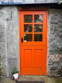 Small Bohemian Loft in Kinvara - Image 1