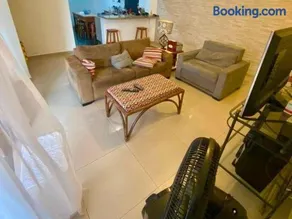 Casa espaçosa para temporada com piscina - Image 3