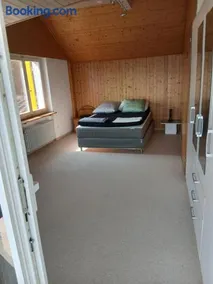 Zimmer mit Panoramablick auf den Zürichsee mit eigenes Bad und Terassenzugang - Image 2