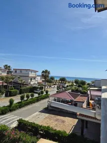 Apartment Sun & Sea - Casa Vacanze Vista Mare - Image 3