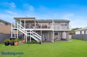 Alma Beach Haven - Image 2