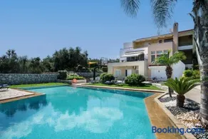 Villa Anna with Private Pool, Play area & BBQ, 5km from the Beach - Image 1