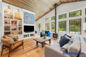 Mountain-View Retreat with Hot Tub & Waterfalls - Image 4
