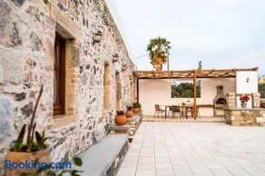 Paradisi Stone House - Image 2