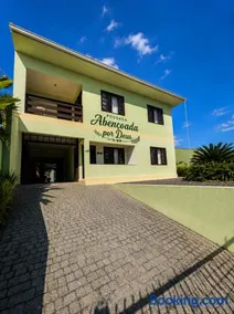 Hostel e Pousada Vó Lili - Image 1