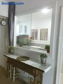 CHAMBRES D'HÔTES CHEZ CATHERINE A REUS chambre de Paris avec salle de bains privée - Image 5