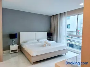 Condominium/2Bedrooms/Sukhumvit Soi5/BTS Nana-50m² - Image 4