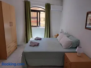 3 Bedrooms apartment 160sqm Balluta Bay by walk - Image 2