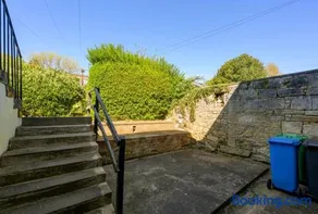 Aberdour Cosy Coastal Flat - Image 3
