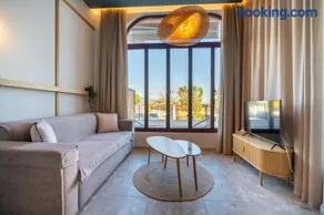 Sunny Nest with a sea view by Salt Apartments - Image 1