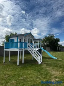 Wake Villa - Image 1