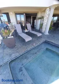 Whale Rock Guesthouse - Image 1