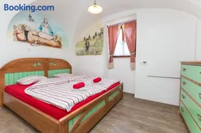 Apartments Petacova Hiša - Image 4