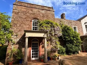 The Coach House at The Gale House and Garden Historic Country Retreat near the Solway Coast & Lake District - Image 1