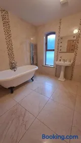 Gweebara Bay - Image 3