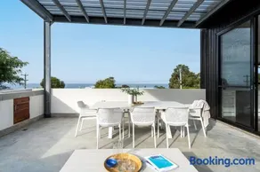Bayside I Private Properties - Image 2