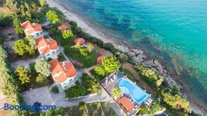 Secret Paradise Villas - Image 4
