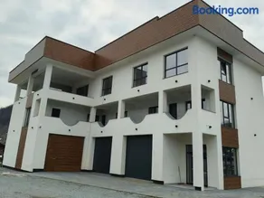 Gosen Grand Residence - Image 1