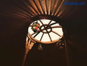 Yurt Within Grounds of 17th Century Country Inn - Image 2