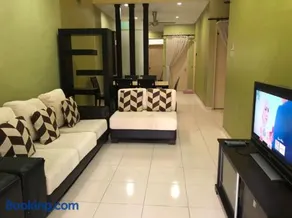 Rosalinda Homestay at Senawang - Image 3