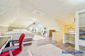 Cozy Stay in Pittsburgh - Image 5