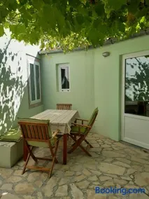 Apartment Mirjana - Image 2